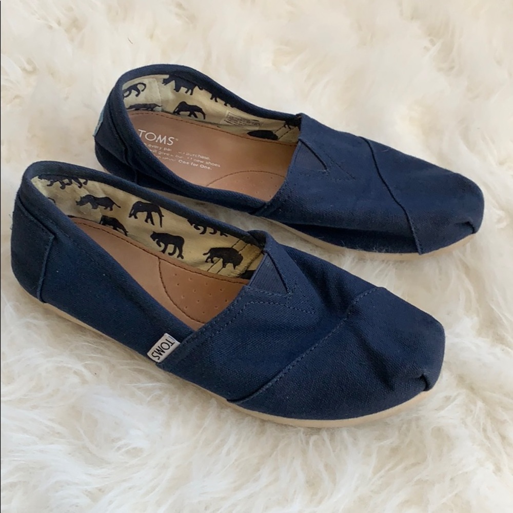 Toms blue flats